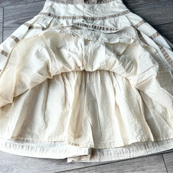 Club Monaco Ivory Tan Striped Pleated Circle Skirt - Picture 9 of 11